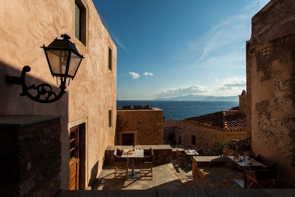 House In The Castle Appartement Monemvasía Buitenkant foto